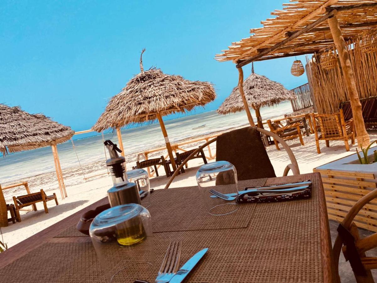 Helwas Zanzibar Beach Hotel Bwejuu Luaran gambar