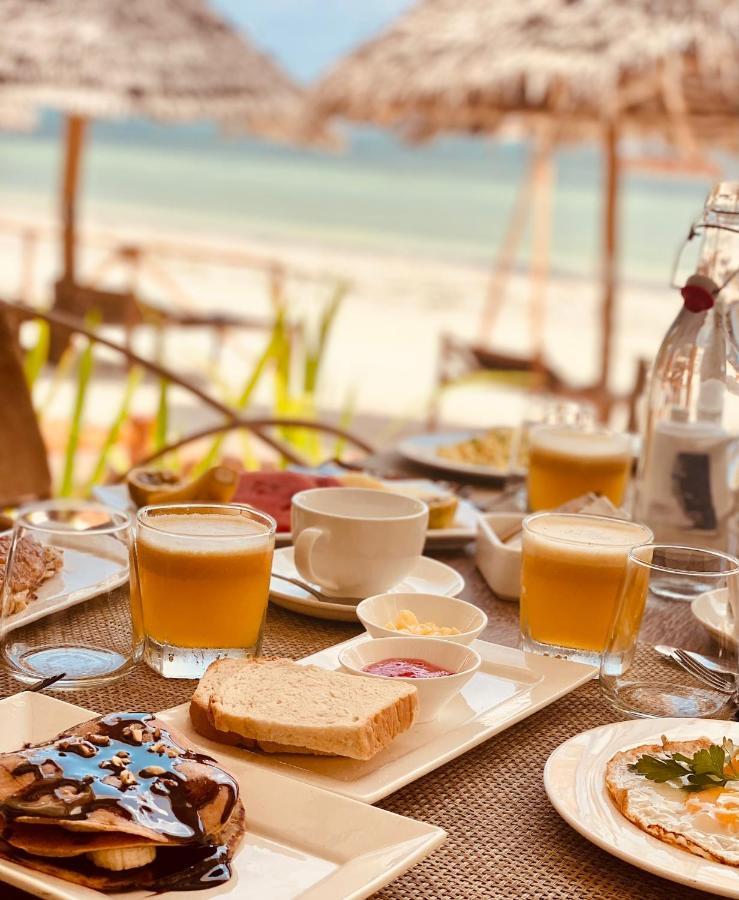 Helwas Zanzibar Beach Hotel Bwejuu Luaran gambar
