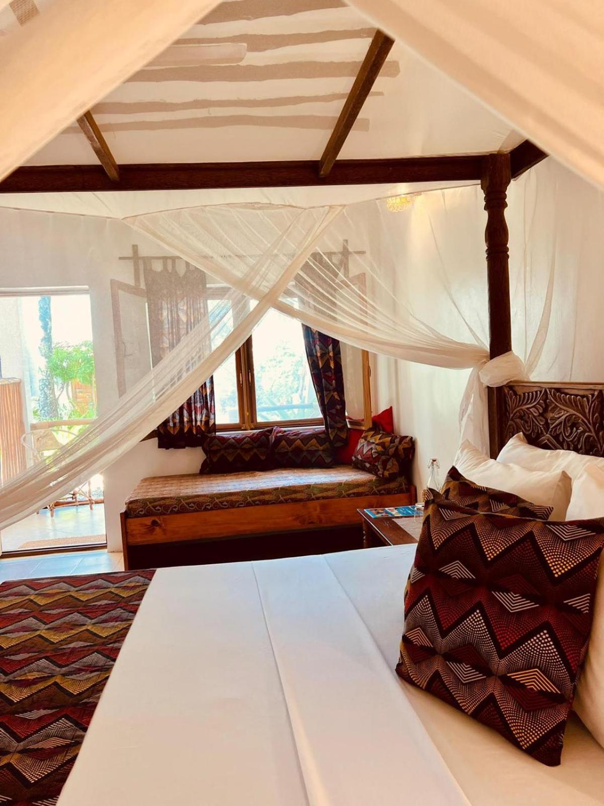 Helwas Zanzibar Beach Hotel Bwejuu Luaran gambar