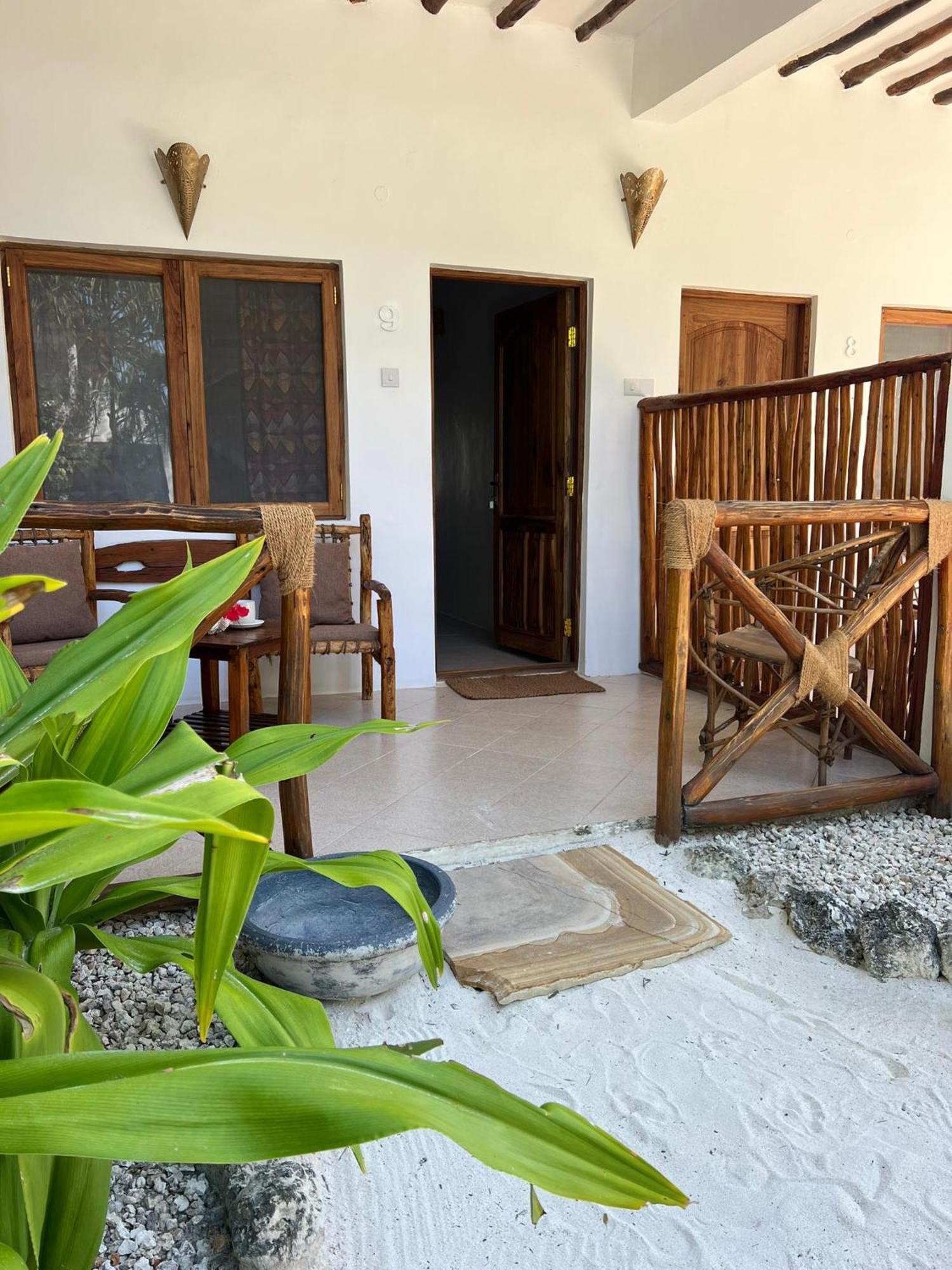 Helwas Zanzibar Beach Hotel Bwejuu Luaran gambar