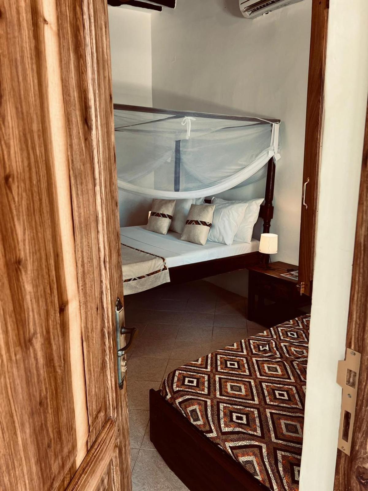 Helwas Zanzibar Beach Hotel Bwejuu Luaran gambar