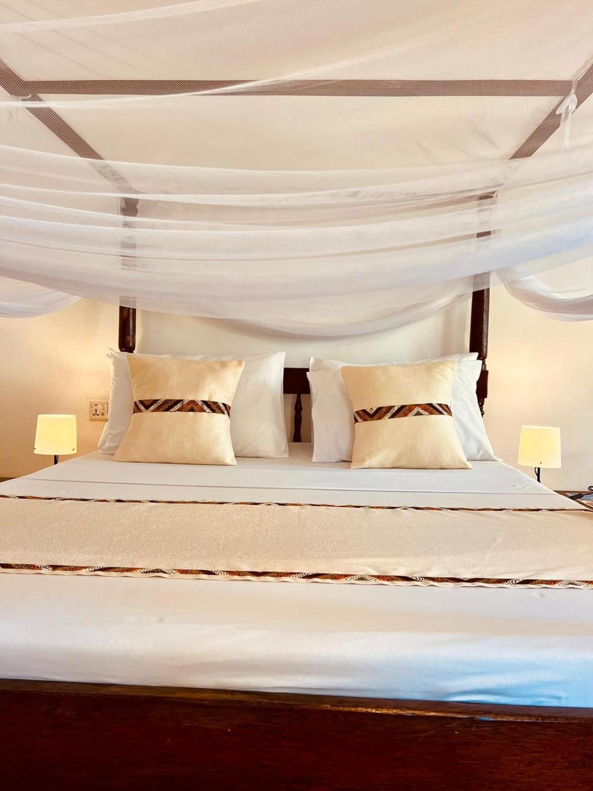 Helwas Zanzibar Beach Hotel Bwejuu Luaran gambar