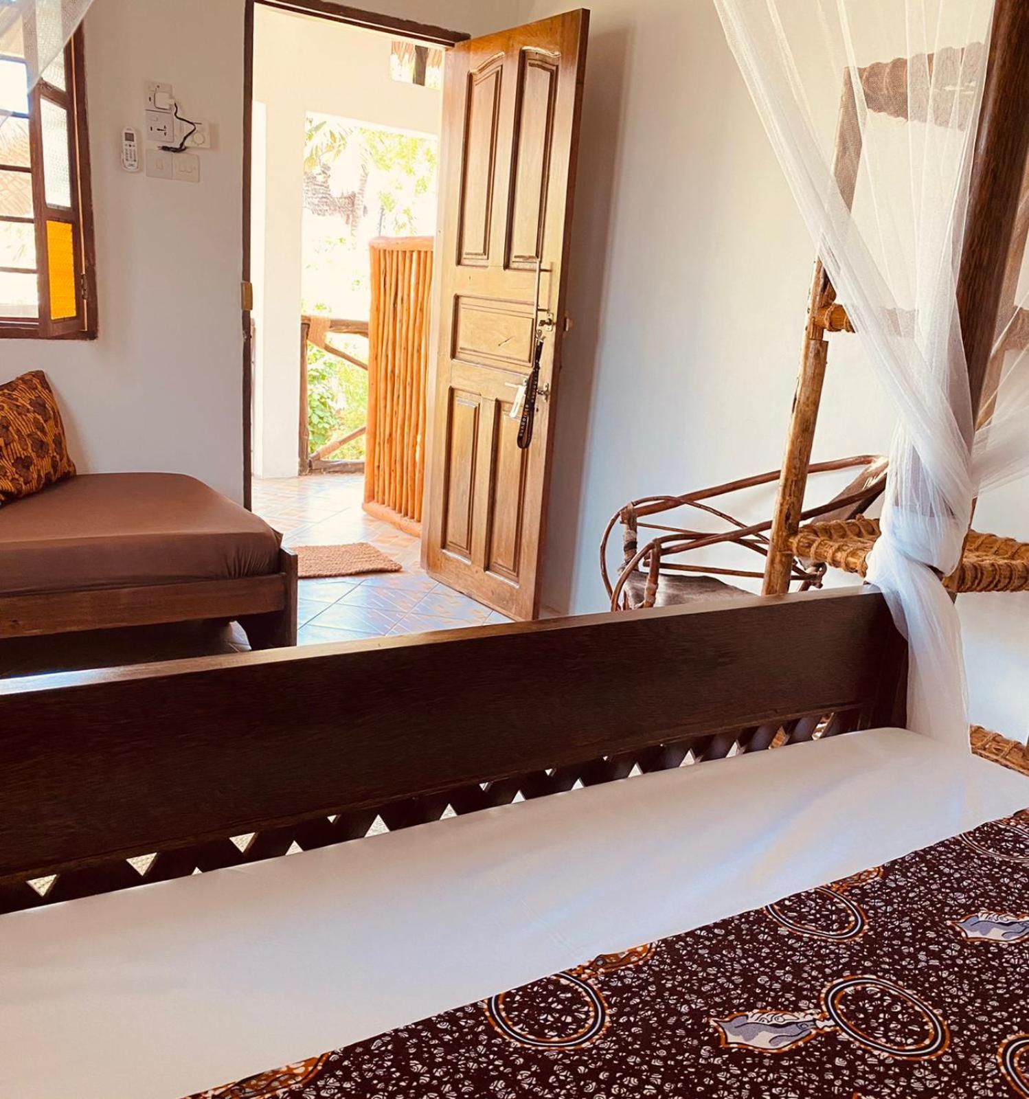 Helwas Zanzibar Beach Hotel Bwejuu Luaran gambar