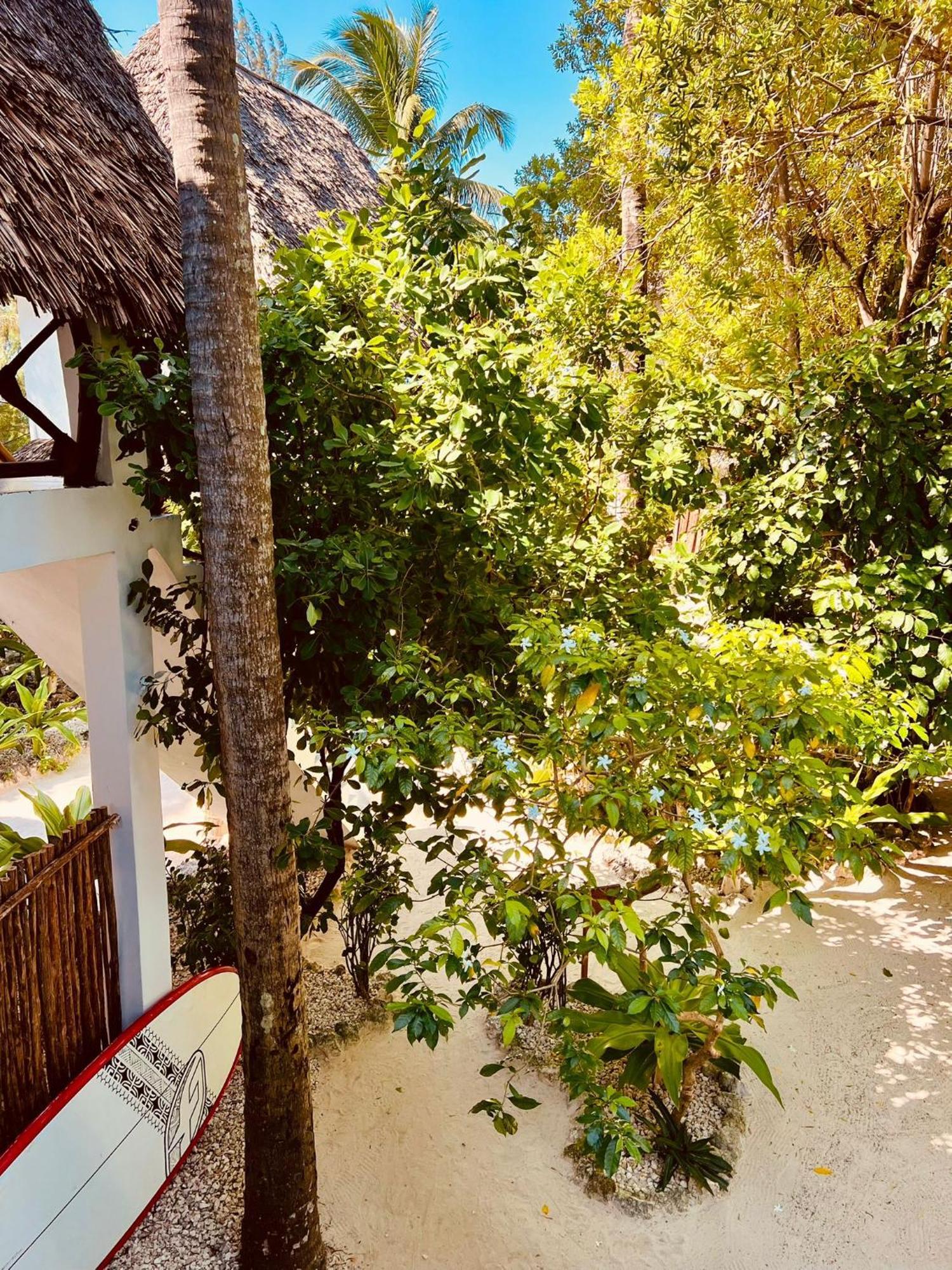 Helwas Zanzibar Beach Hotel Bwejuu Luaran gambar