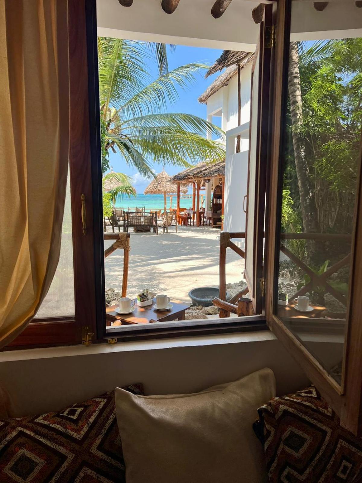 Helwas Zanzibar Beach Hotel Bwejuu Luaran gambar
